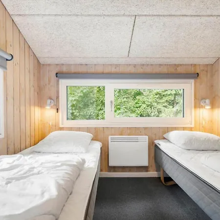 8886-glesborg-kalvehavestien-8 Holiday home Fjellerup Strand